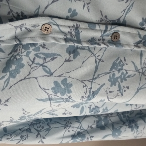 Liz Clairborne Village Sport Shirt   Blue Floral Size 2X - Picture 5 of 8